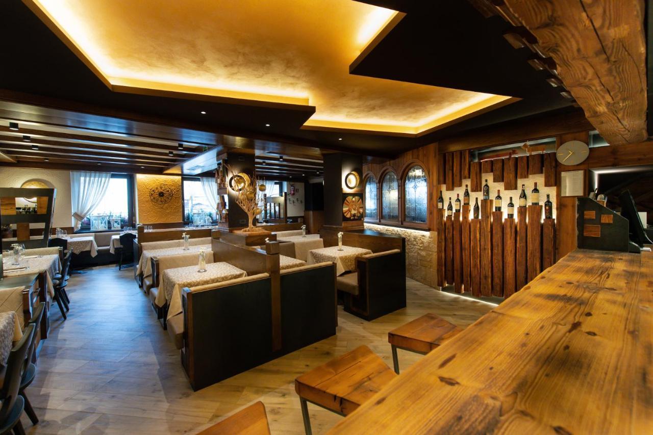 Hotel Stella โมเอนา ภายนอก รูปภาพ